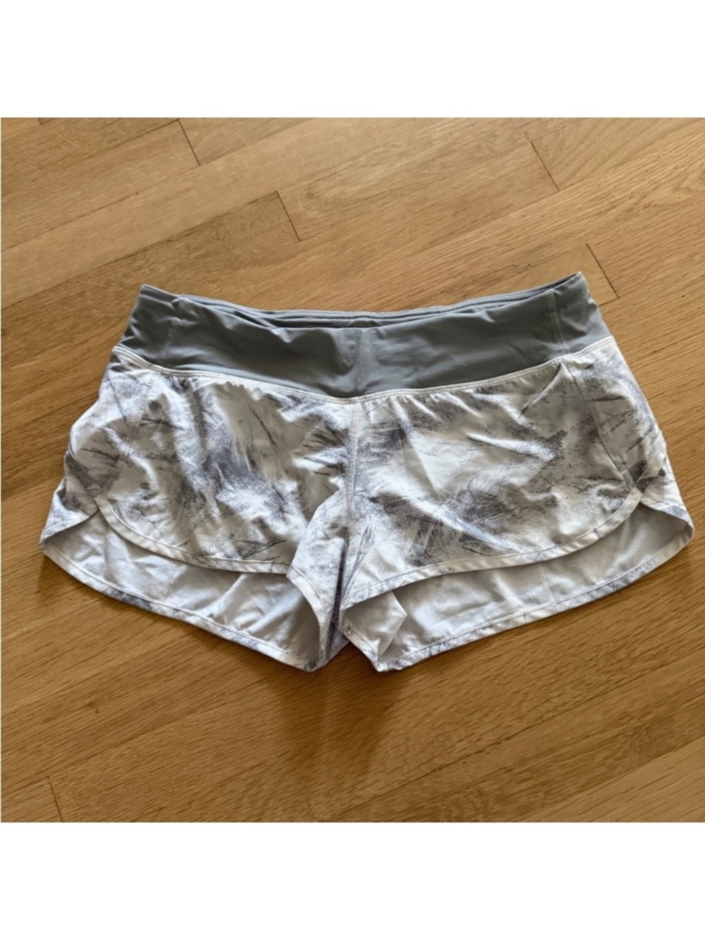 lululemon athletica Grey Printed Athletic Shorts